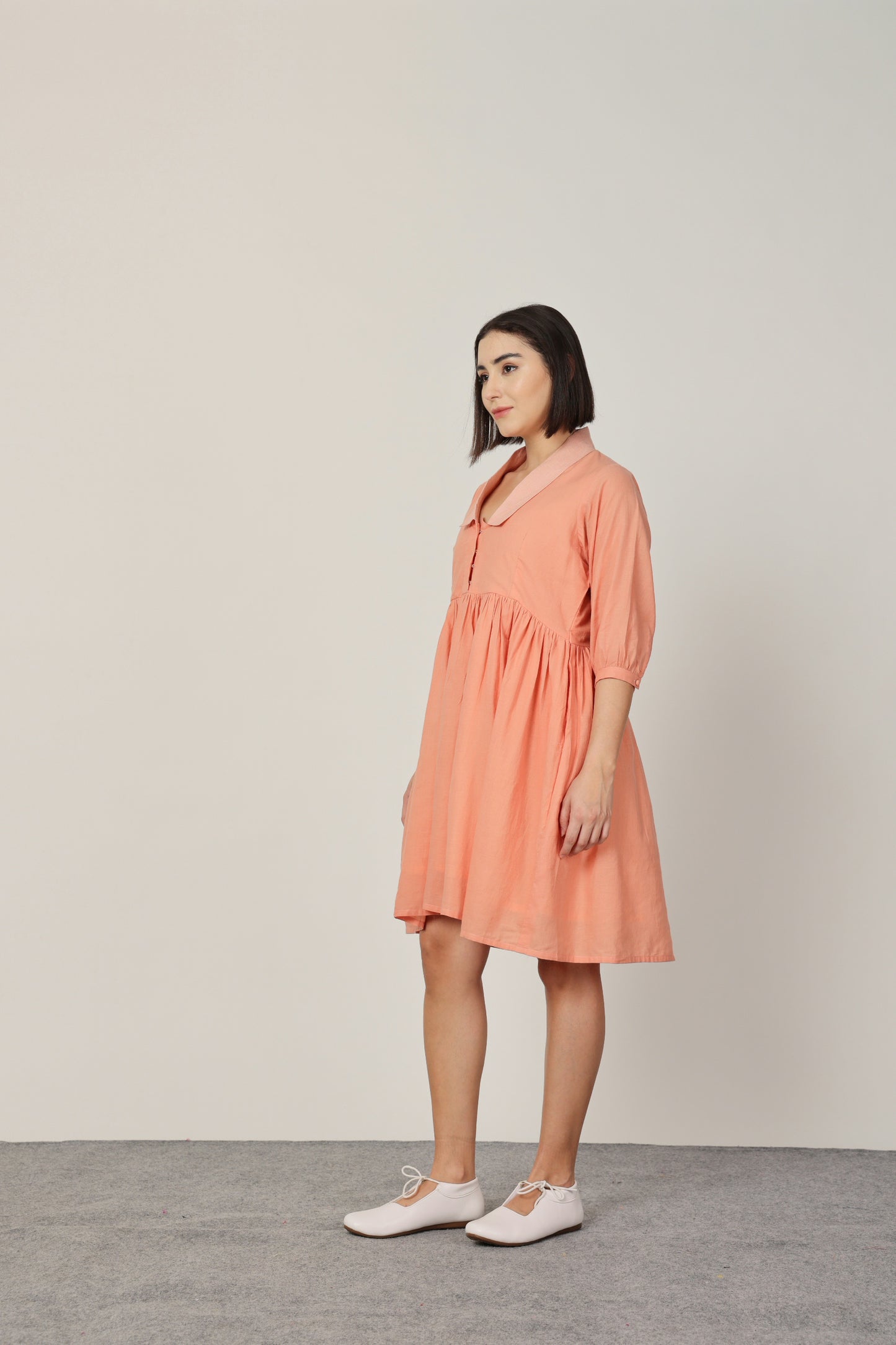PEACH COLLAR SHORT DRESS