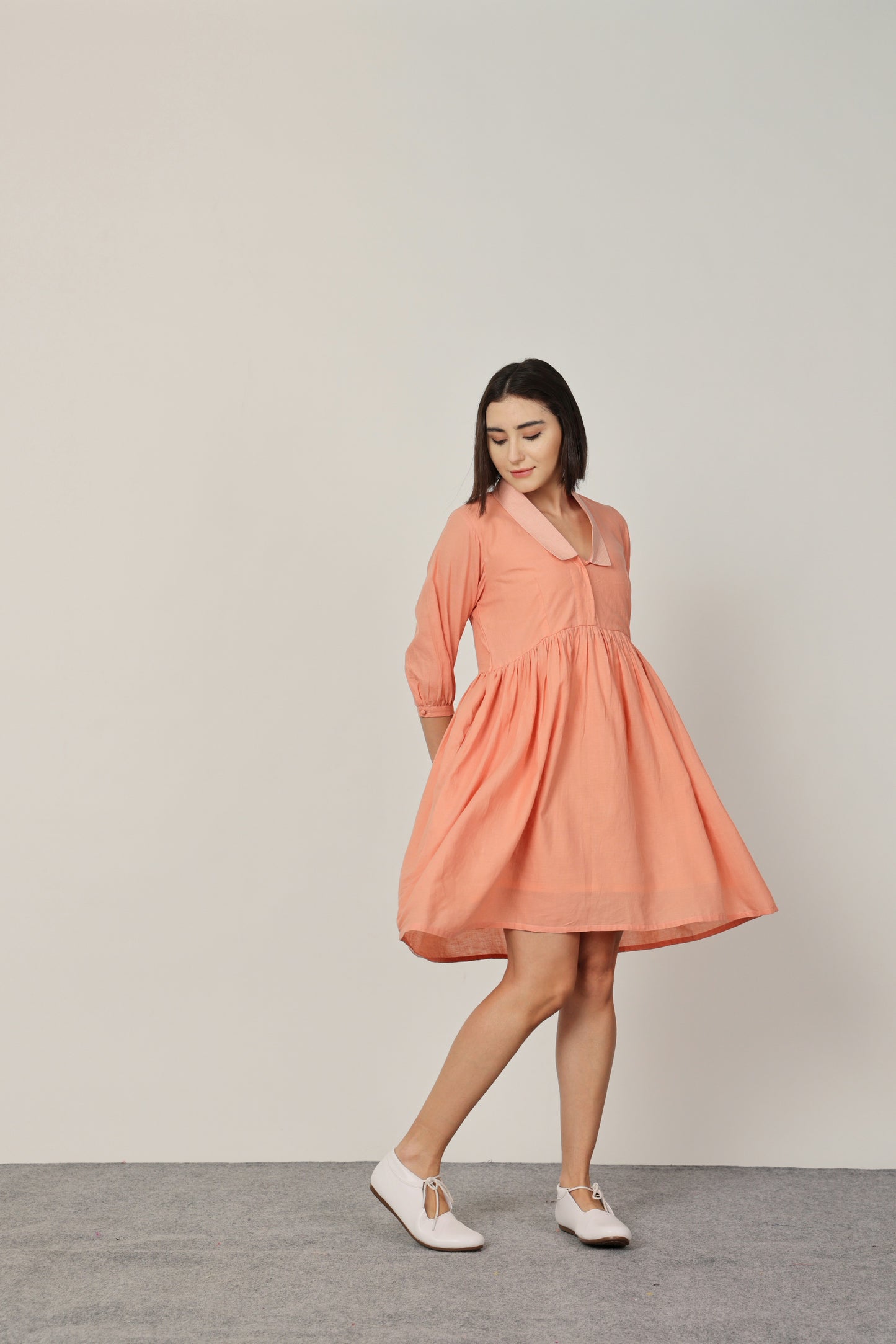 PEACH COLLAR SHORT DRESS