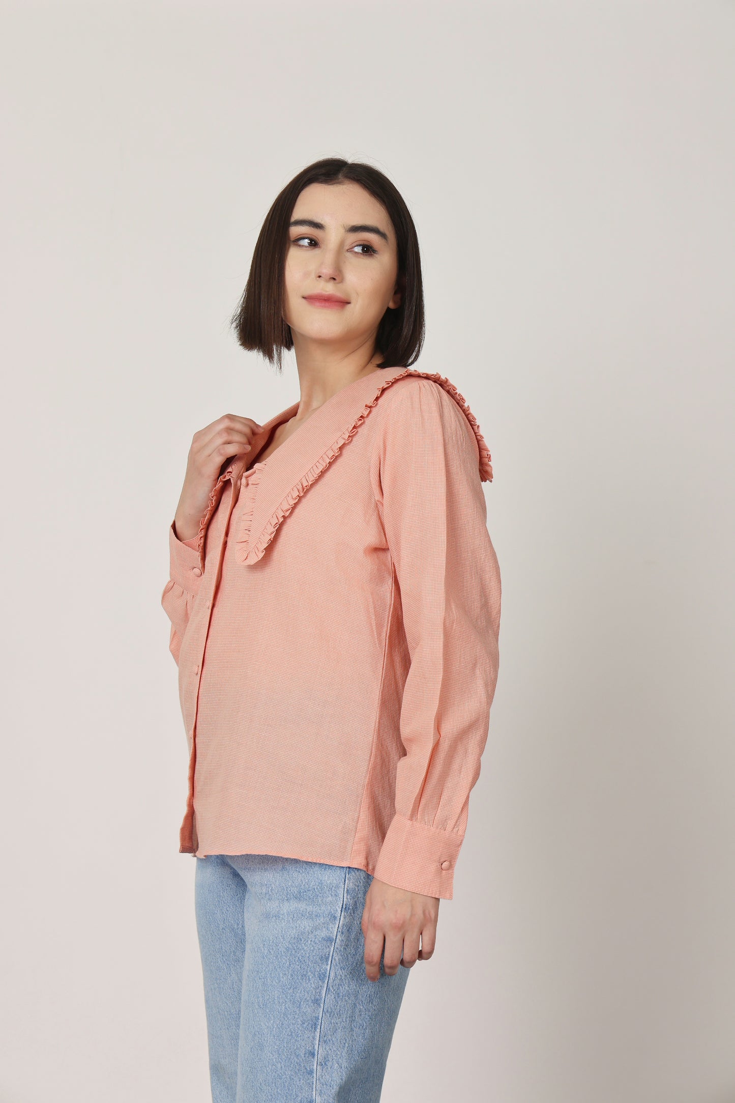 PEACH CHECKED RUFFLE COLLAR DETAILING TOP