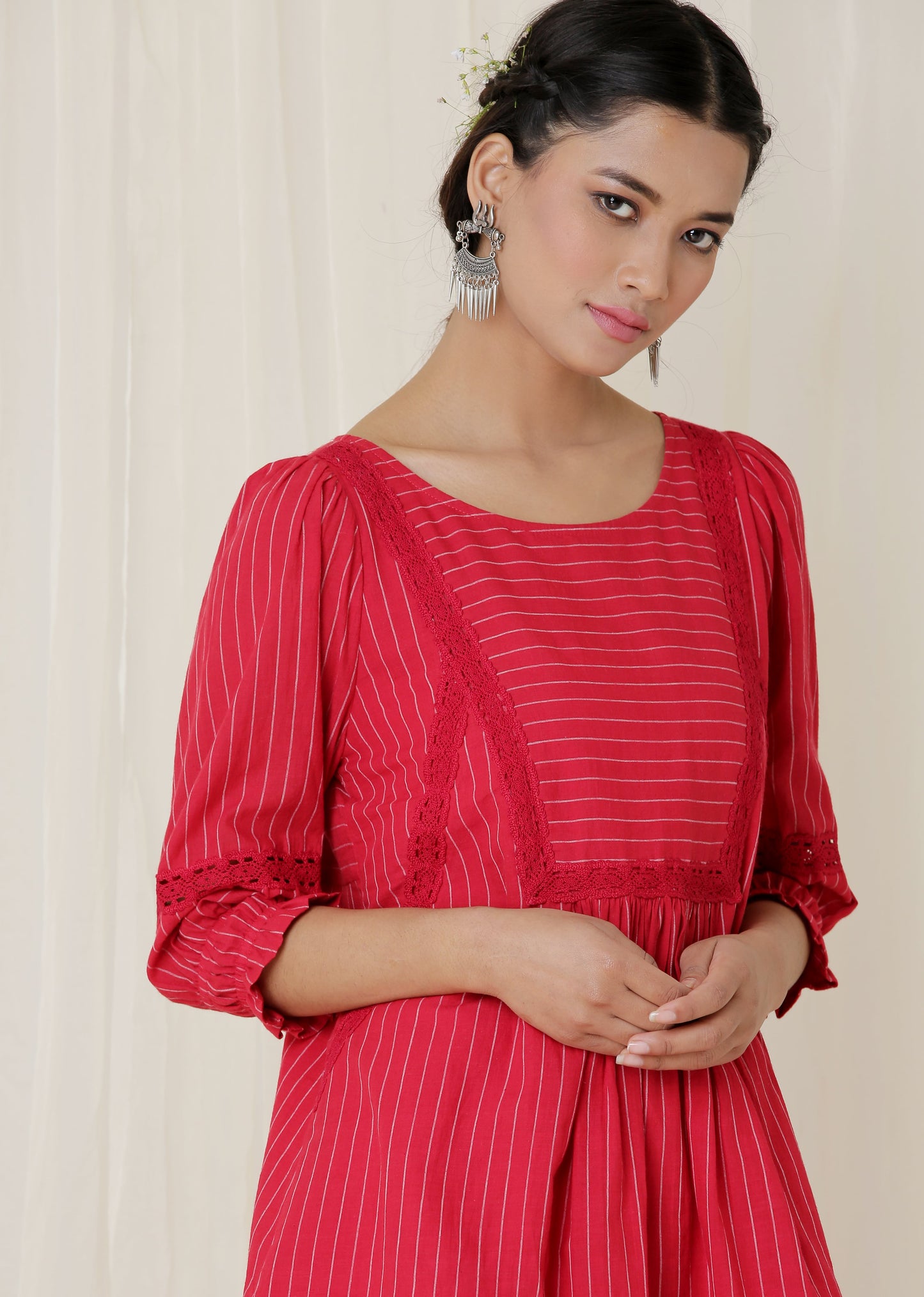 LACE YOKE DRESS